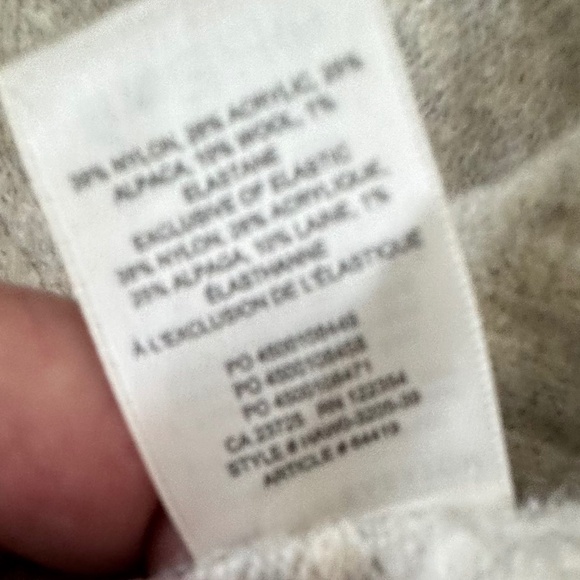 Aritzia The Group/Babaton Plutarch Acrylic/Wool/Alpaca Turtleneck Sweater Sz M - Picture 6 of 6